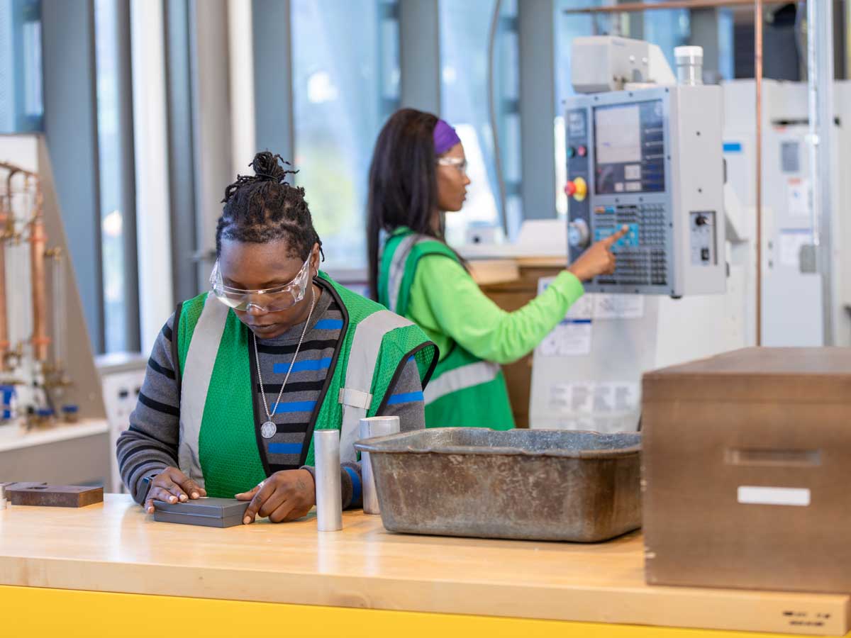 Clean Energy – Advanced-Manufacturing